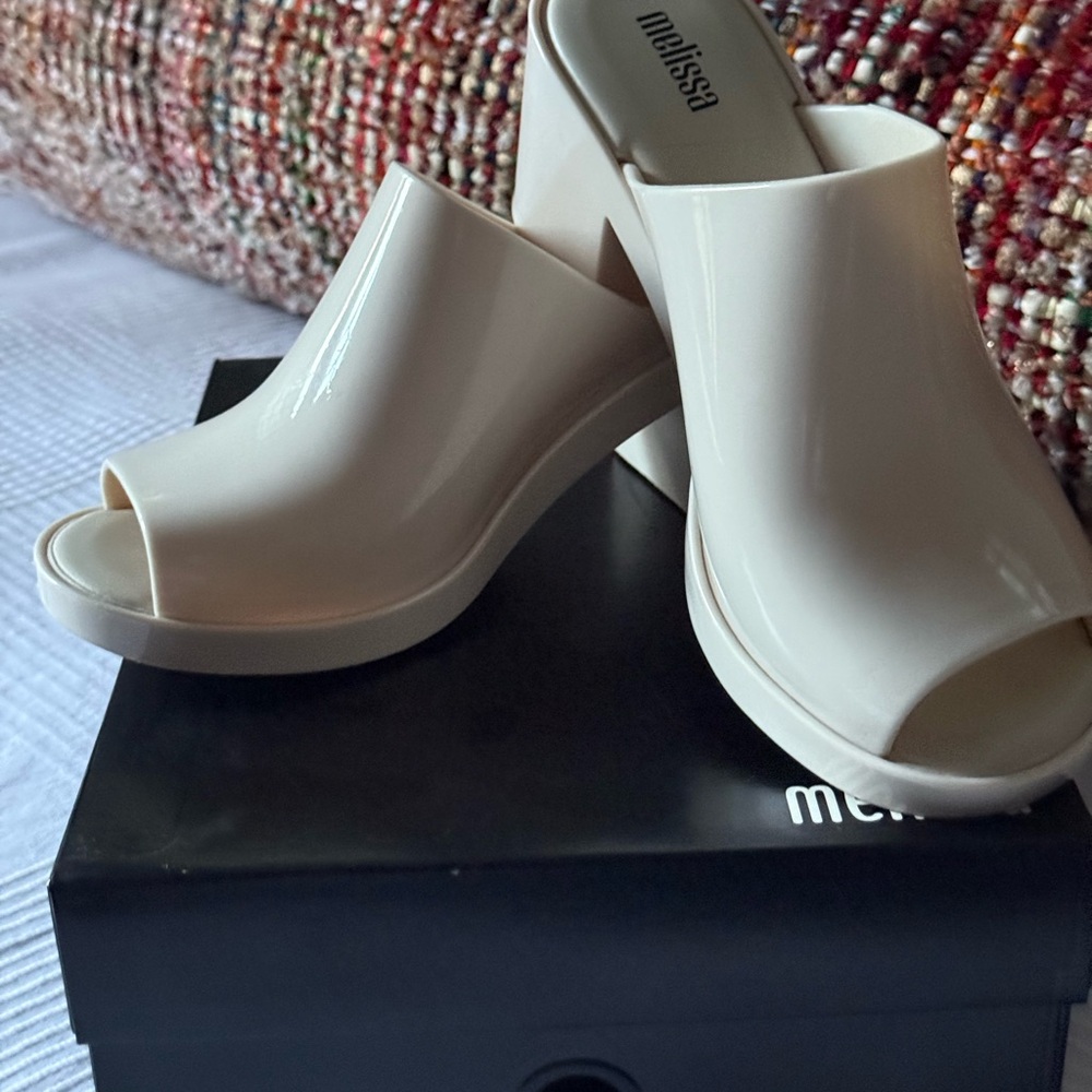 Melissa Mule II size 8 in bone white, worn only once.